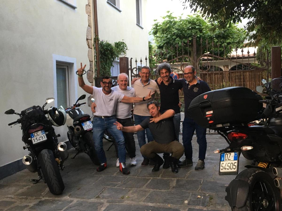 Il Nido Nel Borgo Casa Vacanze Camaiore Exterior photo